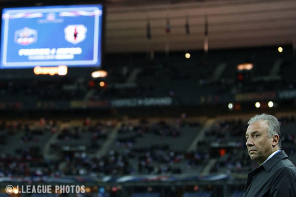 20121012_vFRANCE02
